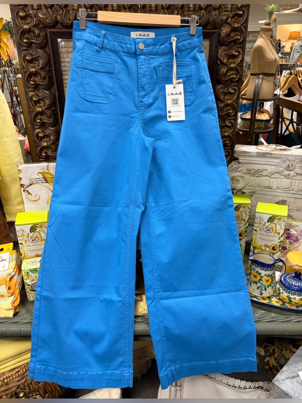 Charlie B Cropped Flare Leg Pant